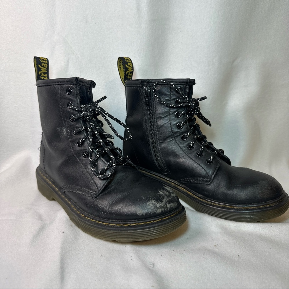 Dr Martens Delaney Air Wair side zipper boots black‎ size US 2 EU 33
